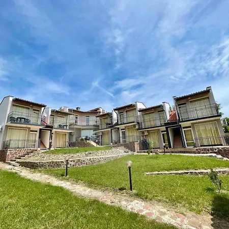 Serenity Hill Гостевой дом