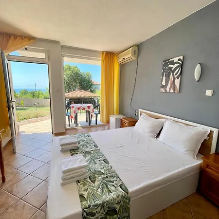 Serenity Hill Гостевой дом 3*